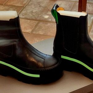 ESKER CHELSEA BLACK Sz 38 NIB